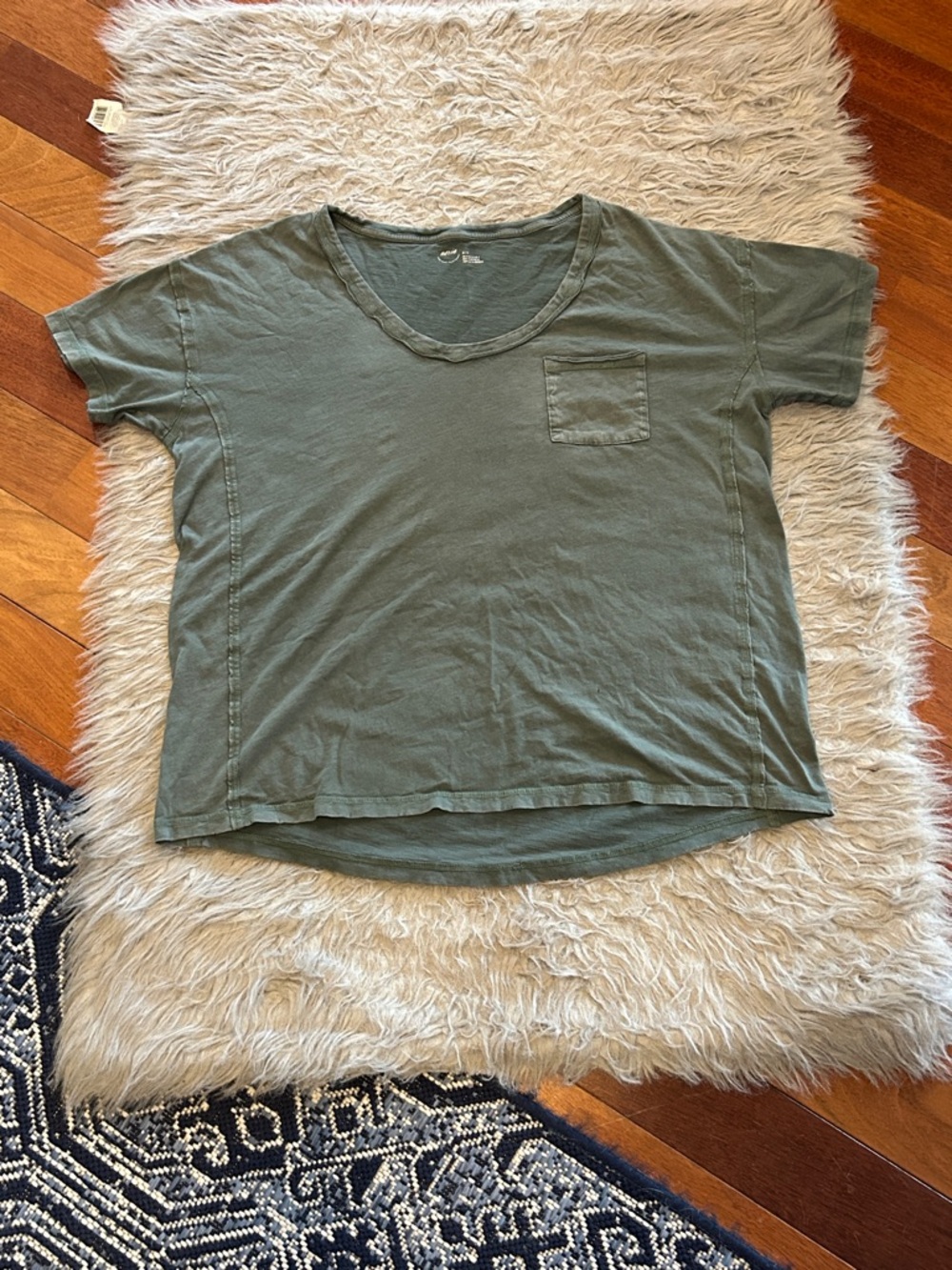 Aerie Oversized‎ Women's Olive Green Pocket Tee